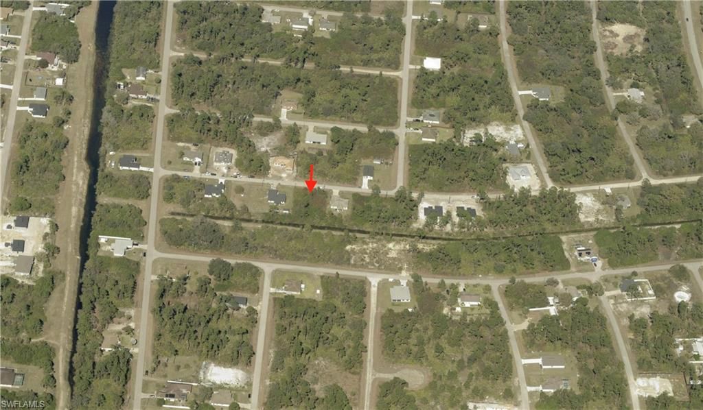 918 Anthony ST E, LEHIGH ACRES, FL 33974 — photo 3