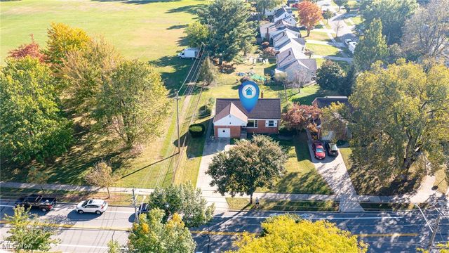 4880 Anderson Road, Lyndhurst, OH 44124