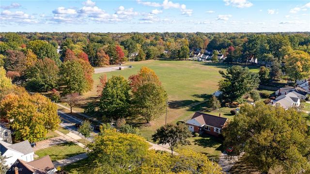 4880 Anderson Road, Lyndhurst, OH 44124