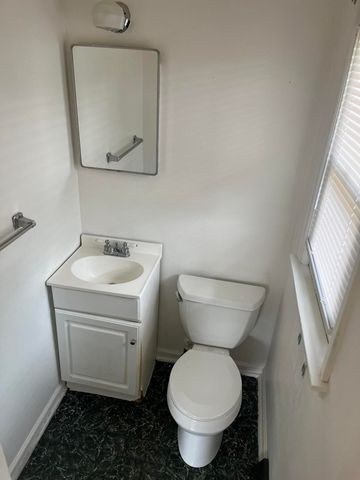 525 Hedgelawn AVE, Roanoke, VA 24019