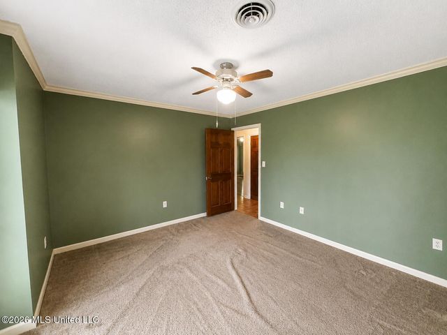 932 White Road, Florence, MS 39073