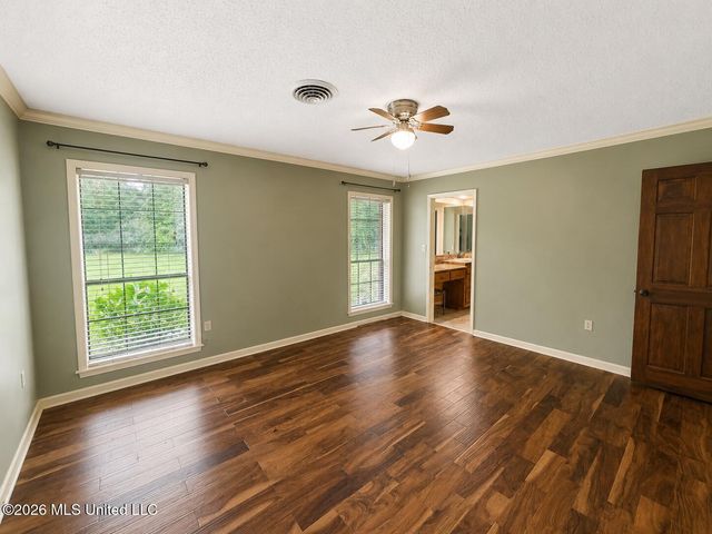 932 White Road, Florence, MS 39073
