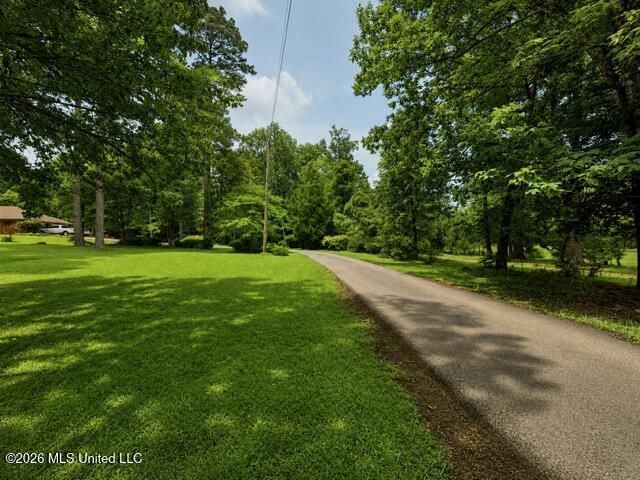 932 White Road, Florence, MS 39073