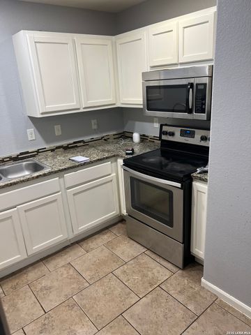 11110 Baywood, San Antonio, TX 78213