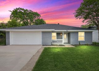 2553 Clearview Circle, Dallas, TX 75233