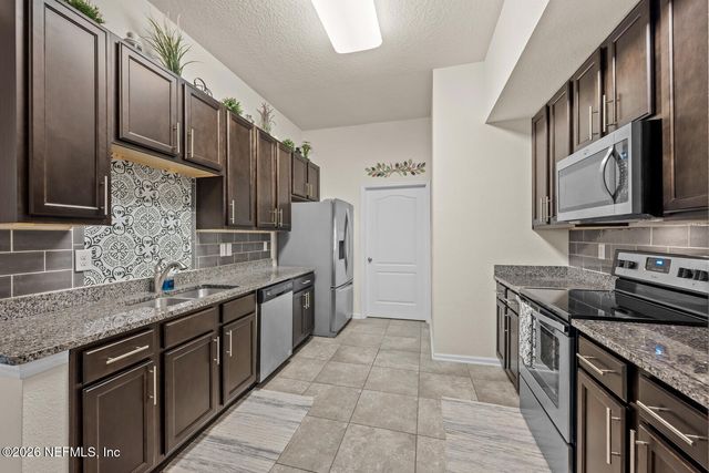 131 BURNETT Court 101, St. Johns, FL 32259