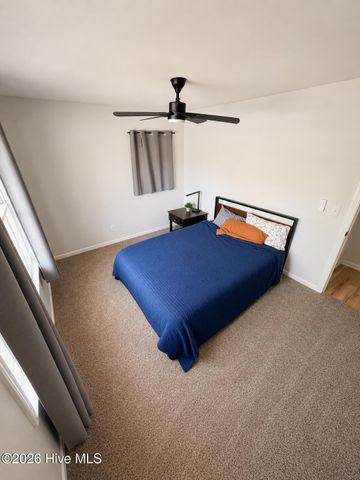 1445 Keswick Drive, Fayetteville, NC 28304