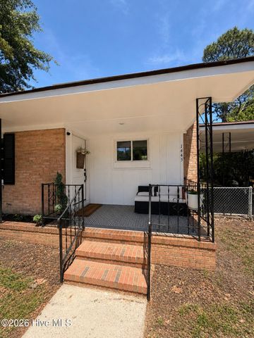 1445 Keswick Drive, Fayetteville, NC 28304