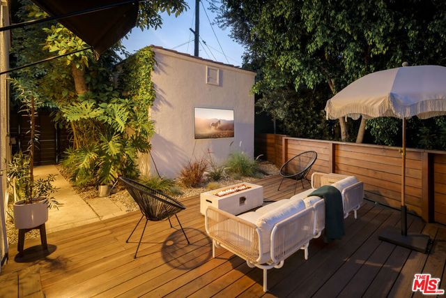 985 Mayo Street, Los Angeles, CA 90042