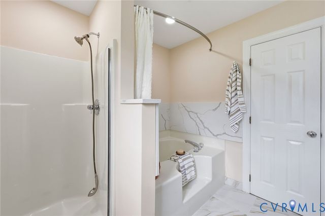 4180 Innesbrook Rd, Glen Allen, VA 23060