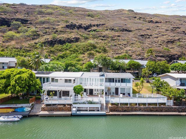 347 Kawaihae Street C, Honolulu, HI 96825