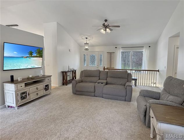 391 Osage Drive, Union, MO 63084