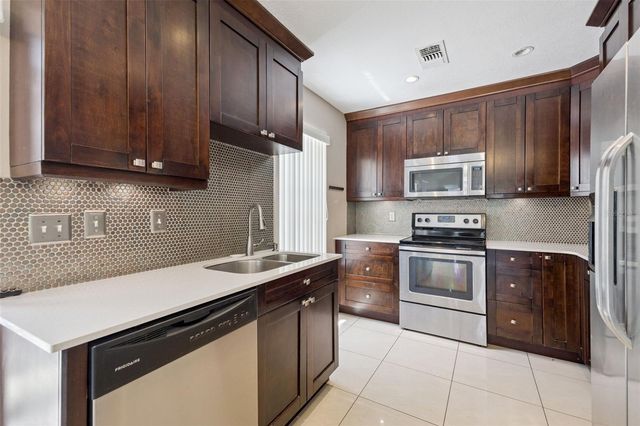 3023 RIO GRANDE TRAIL 3023, Kissimmee, FL 34741