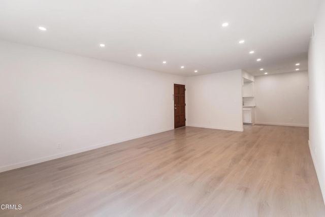 1169 Rosedale Avenue 204, Glendale, CA 91201