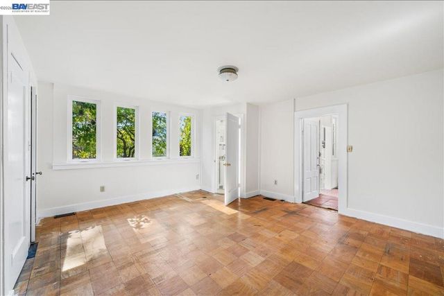 2463 2463 6Th St, Livermore, CA 94550