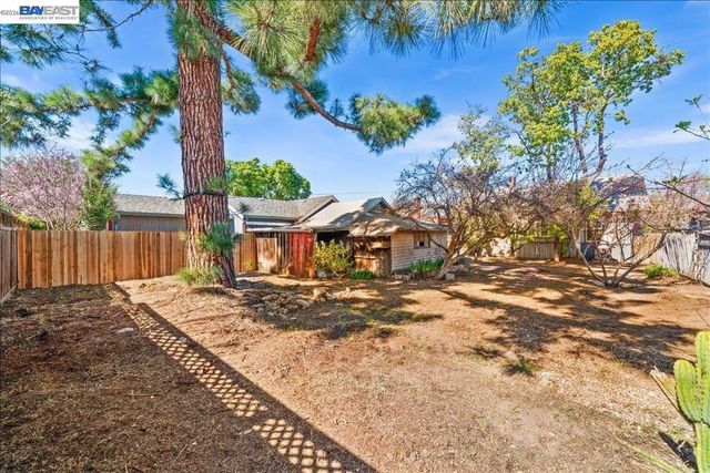 2463 2463 6Th St, Livermore, CA 94550