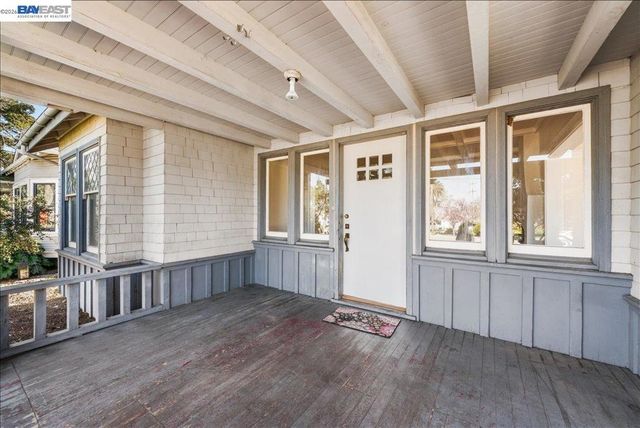 2463 2463 6Th St, Livermore, CA 94550