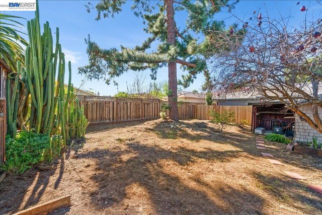 2463 2463 6Th St, Livermore, CA 94550