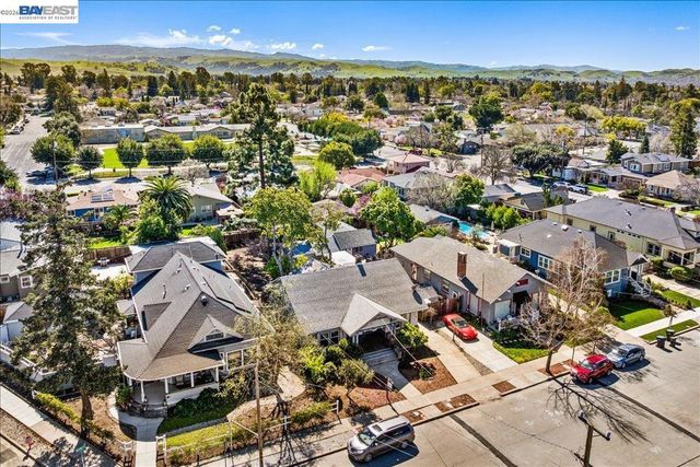 2463 2463 6Th St, Livermore, CA 94550