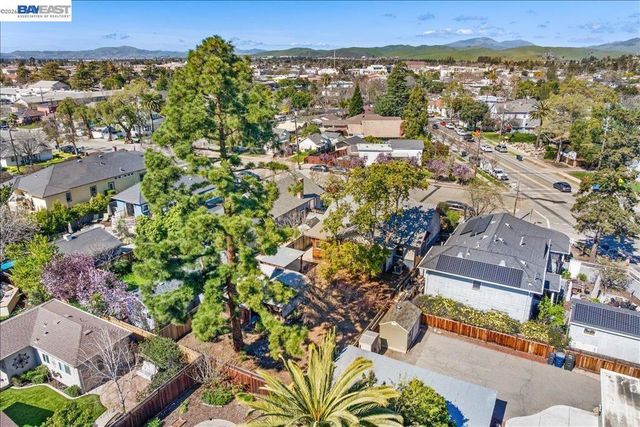 2463 2463 6Th St, Livermore, CA 94550