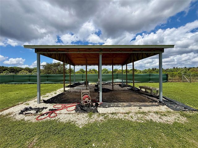 22275 SW 256th St, Homestead, FL 33031