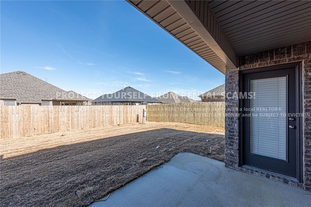 4463 W Newton Avenue, Fayetteville, AR 72704