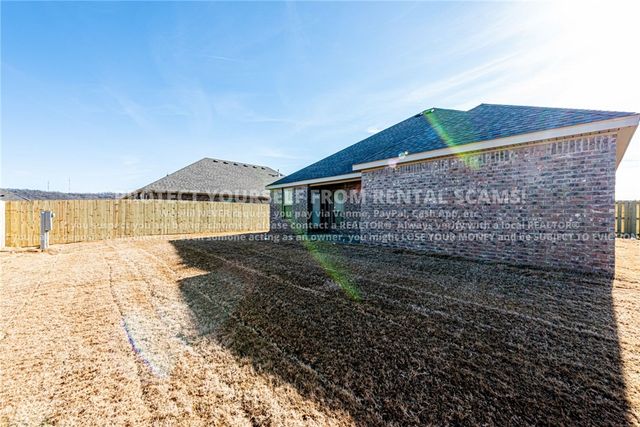 4463 W Newton Avenue, Fayetteville, AR 72704