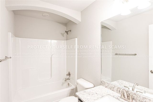 4463 W Newton Avenue, Fayetteville, AR 72704