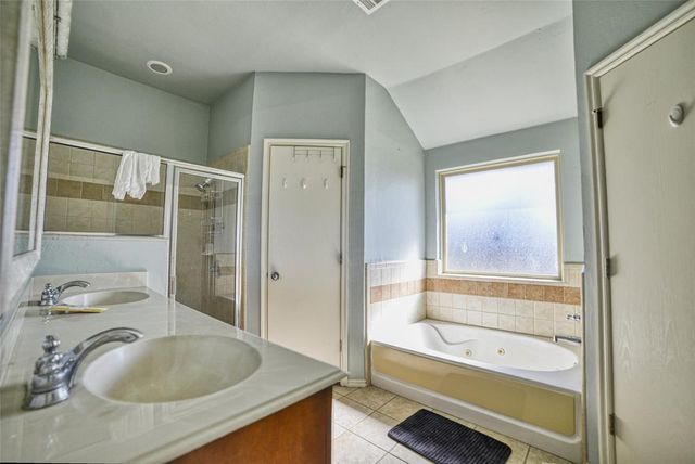 5108 NW 163rd Street, Edmond, OK 73013