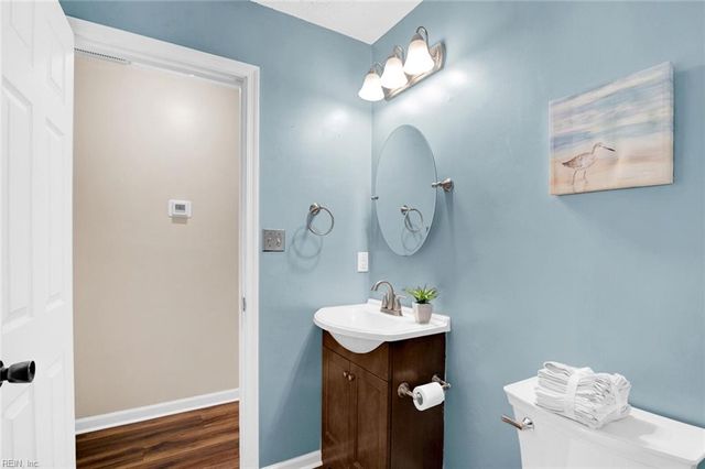 12189 Smiths Neck RD, Carrollton, VA 23314