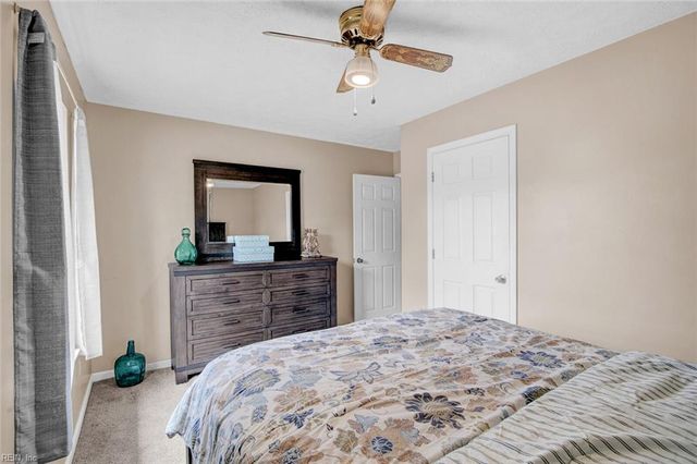 12189 Smiths Neck RD, Carrollton, VA 23314