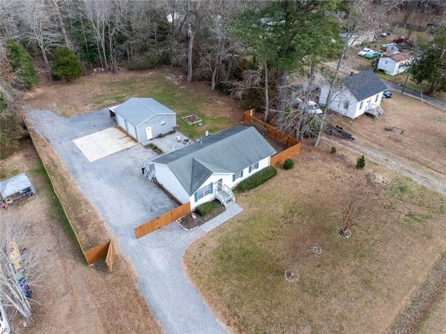 12189 Smiths Neck RD, Carrollton, VA 23314