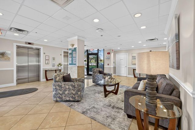 10680 S Ocean Drive 105, Jensen Beach, FL 34957