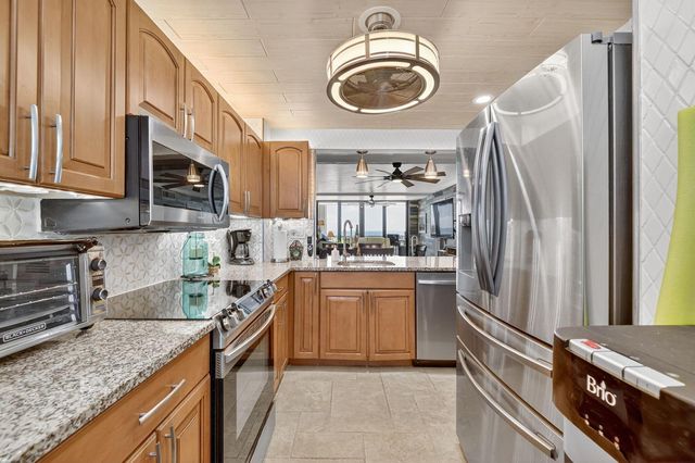 10680 S Ocean Drive 105, Jensen Beach, FL 34957