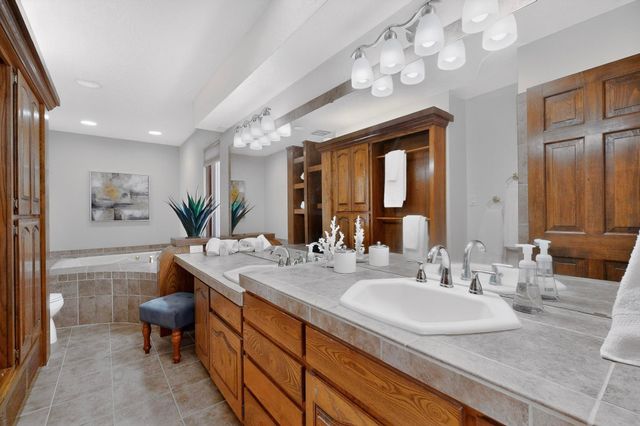 123 La Senda Road, Los Alamos, NM 87547