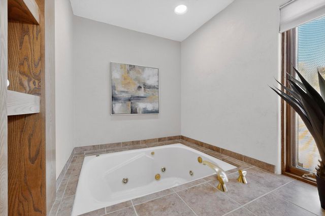 123 La Senda Road, Los Alamos, NM 87547