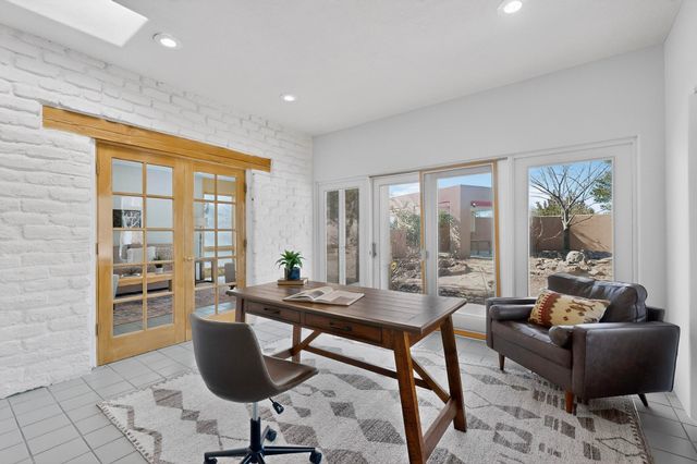 123 La Senda Road, Los Alamos, NM 87547