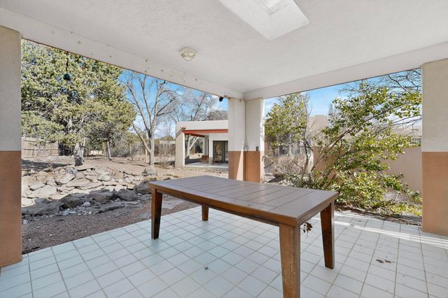 123 La Senda Road, Los Alamos, NM 87547