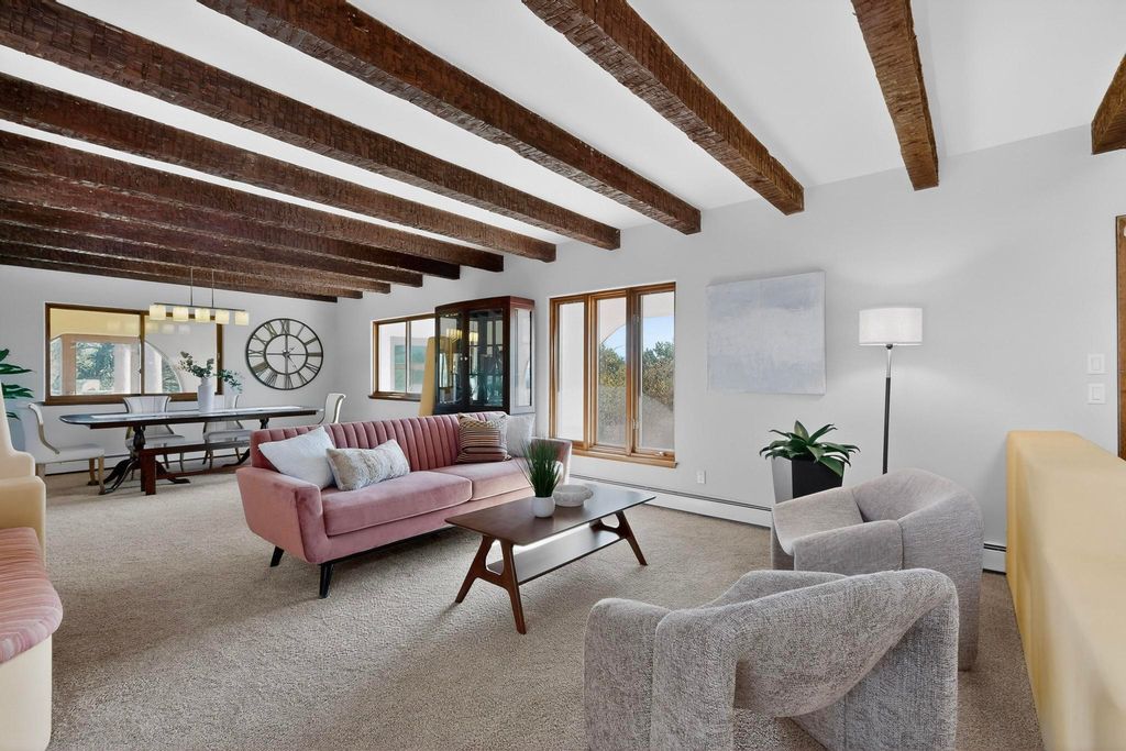 123 La Senda Road, Los Alamos, NM 87547