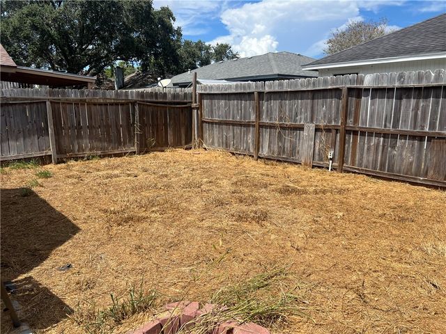 6118 Cumberland Cir, Corpus Christi, TX 78414