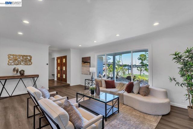 612 Fortress Isle, Alameda, CA 94501