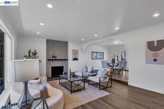 612 Fortress Isle, Alameda, CA 94501