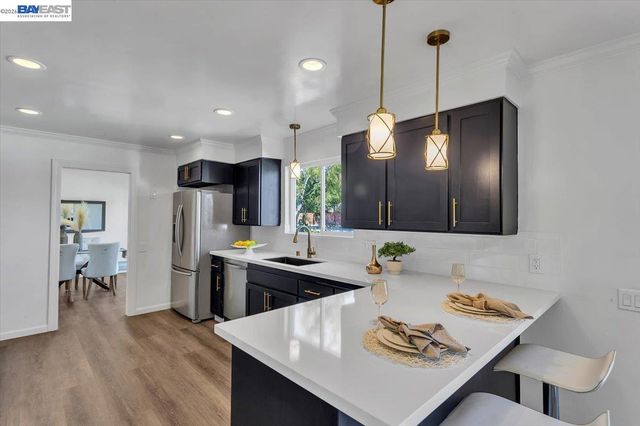 612 Fortress Isle, Alameda, CA 94501