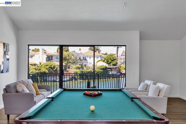 612 Fortress Isle, Alameda, CA 94501