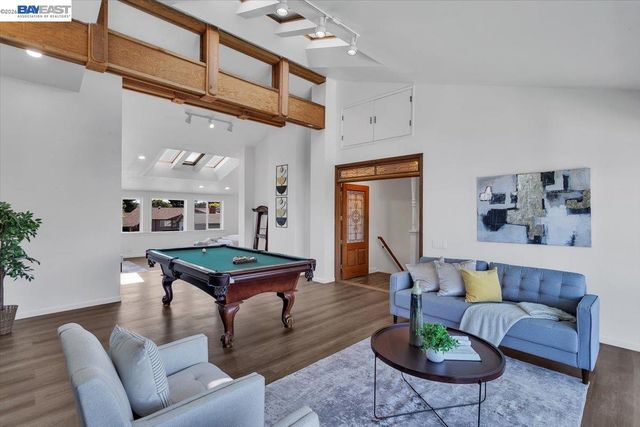 612 Fortress Isle, Alameda, CA 94501