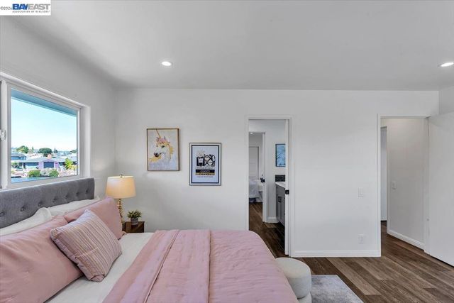 612 Fortress Isle, Alameda, CA 94501