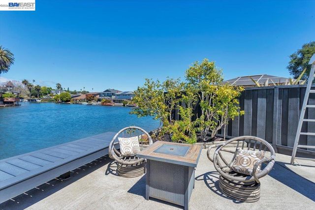 612 Fortress Isle, Alameda, CA 94501