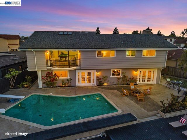 612 Fortress Isle, Alameda, CA 94501