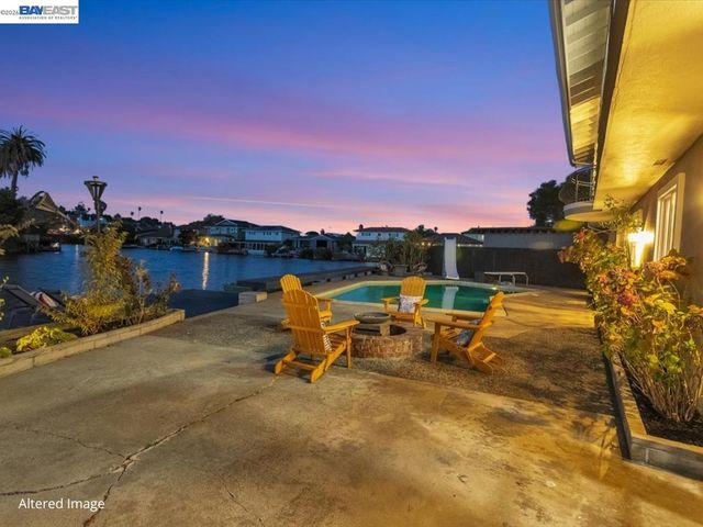 612 Fortress Isle, Alameda, CA 94501
