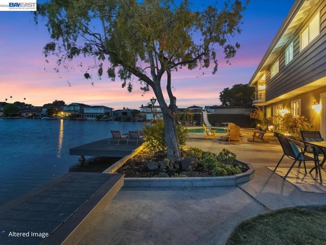612 Fortress Isle, Alameda, CA 94501